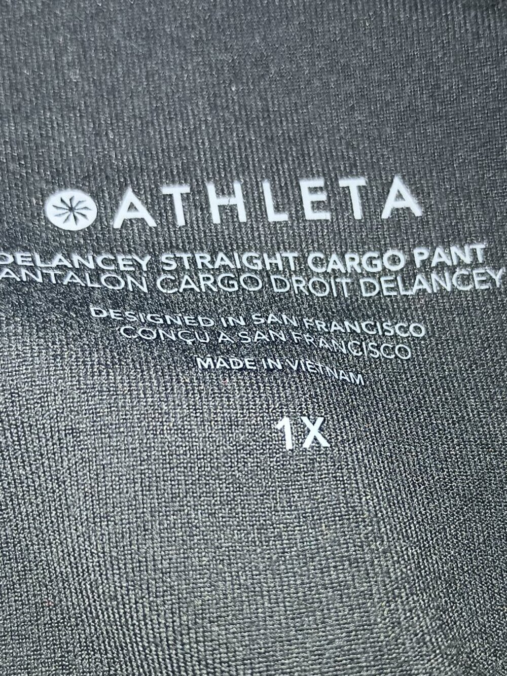 Athleta Size 1X Delancey Black Cargo Pants - Picture 2 of 11
